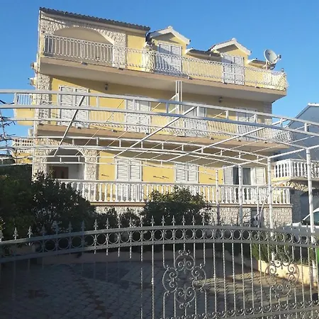 Apartament Grebastica 4882e *
