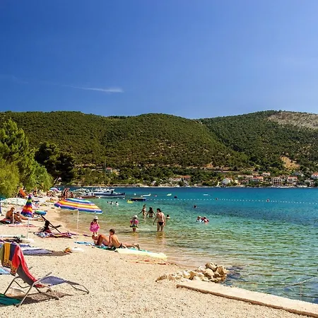 Daire Grebastica 4882e *